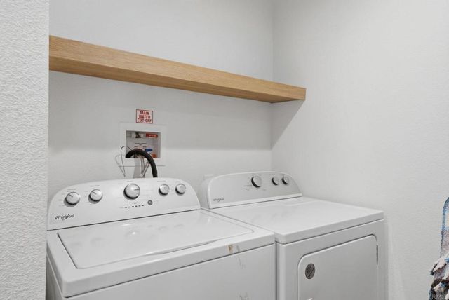 2700 E Valley Parkway 189, Escondido, CA 92027