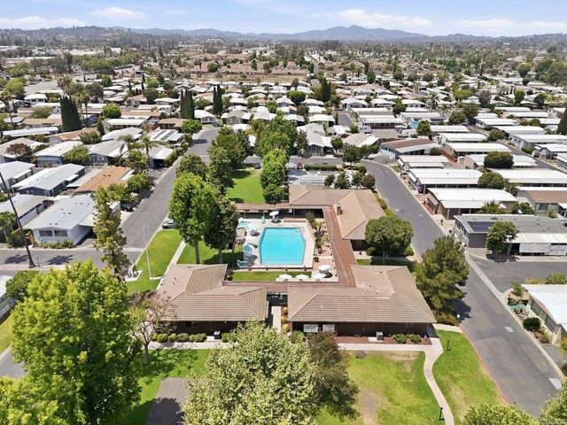 2700 E Valley Parkway 189, Escondido, CA 92027