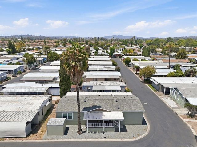 2700 E Valley Parkway 189, Escondido, CA 92027