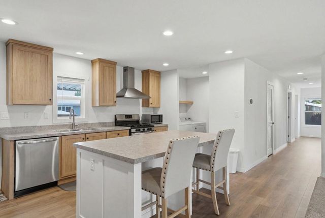 2700 E Valley Parkway 189, Escondido, CA 92027