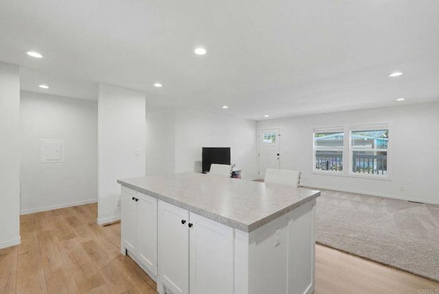 2700 E Valley Parkway 189, Escondido, CA 92027