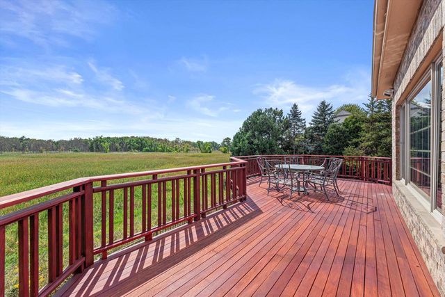 19475 Summerhill LANE, Brookfield, WI 53045