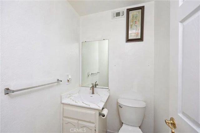 14033 Mcclure, Paramount, CA 90723