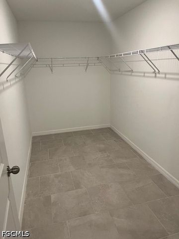 3898 Treasure Oak WAY, Fort Myers, FL 33905