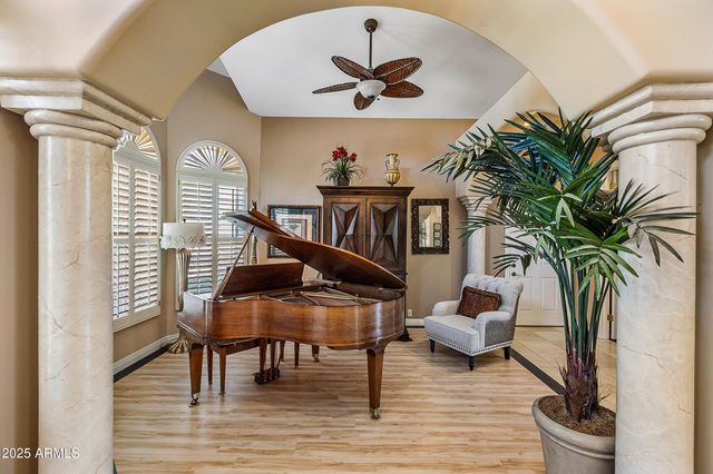 39125 N 25TH Avenue, Phoenix, AZ 85086