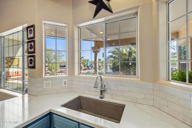 39125 N 25TH Avenue, Phoenix, AZ 85086