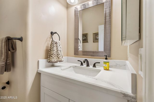 39125 N 25TH Avenue, Phoenix, AZ 85086