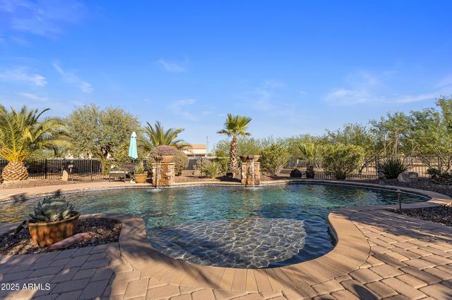 39125 N 25TH Avenue, Phoenix, AZ 85086