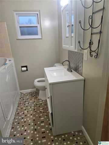 2923 ELM PL, Reading, PA 19609