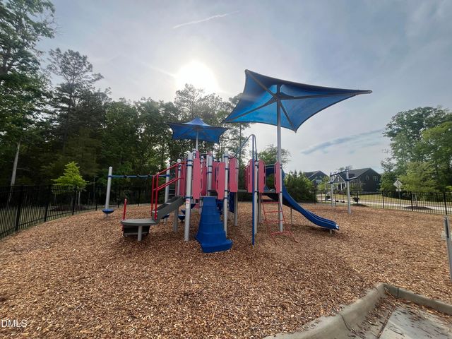 717 Carraway Garden Drive, Wake Forest, NC 27587