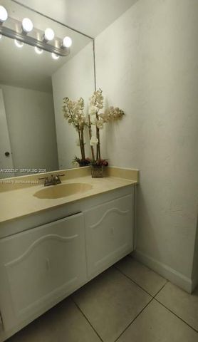 2935 NE 163rd Street 4Q, North Miami Beach, FL 33160
