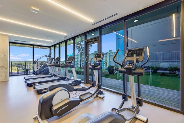 48 East Ave 1711, Austin, TX 78701