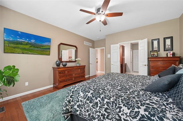 445 Shetland Valley Court, Chesterfield, MO 63005