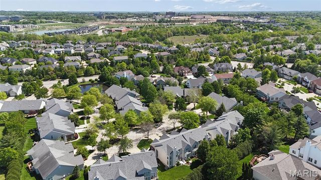 445 Shetland Valley Court, Chesterfield, MO 63005