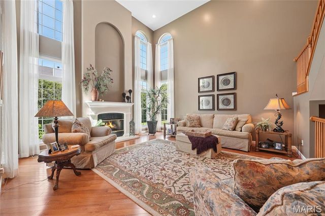 445 Shetland Valley Court, Chesterfield, MO 63005