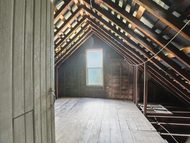 870 Rubrake Road, Fleming, OH 45729