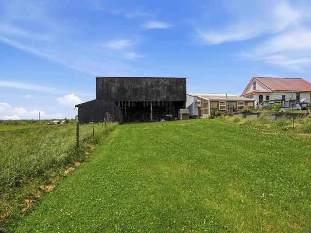 870 Rubrake Road, Fleming, OH 45729