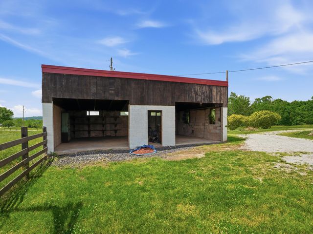 870 Rubrake Road, Fleming, OH 45729