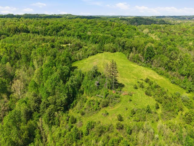 870 Rubrake Road, Fleming, OH 45729