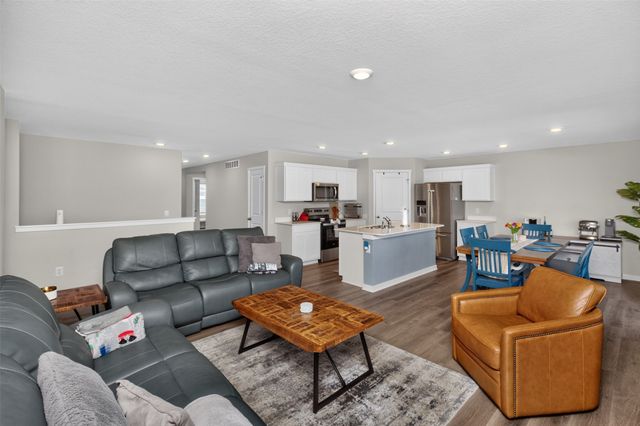 4304 NE 15th Street, Ankeny, IA 50021