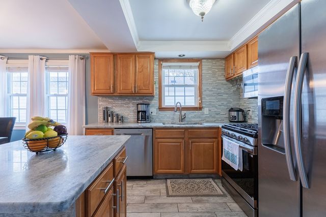 15 Homewood Avenue, North Providence, RI 02911