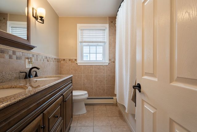 15 Homewood Avenue, North Providence, RI 02911