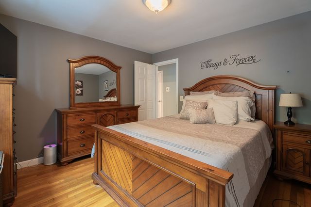 15 Homewood Avenue, North Providence, RI 02911