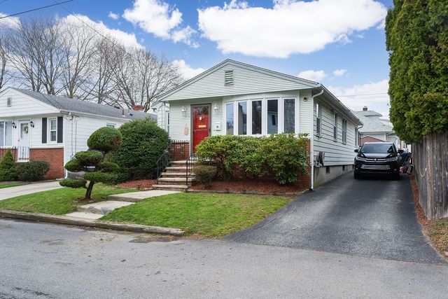 15 Homewood Avenue, North Providence, RI 02911
