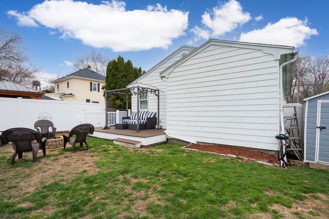 15 Homewood Avenue, North Providence, RI 02911