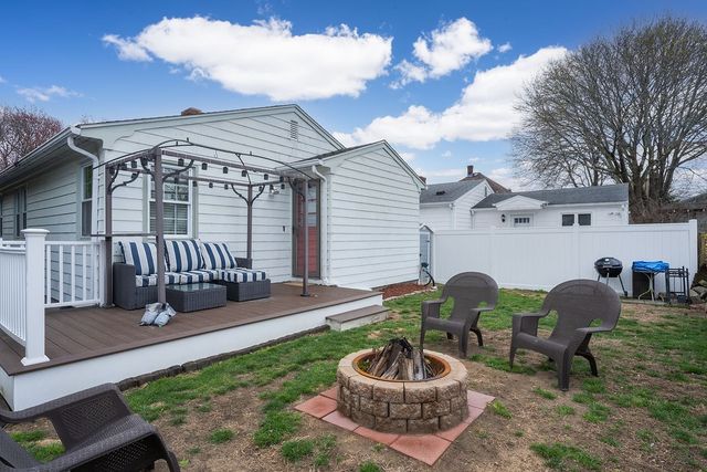 15 Homewood Avenue, North Providence, RI 02911