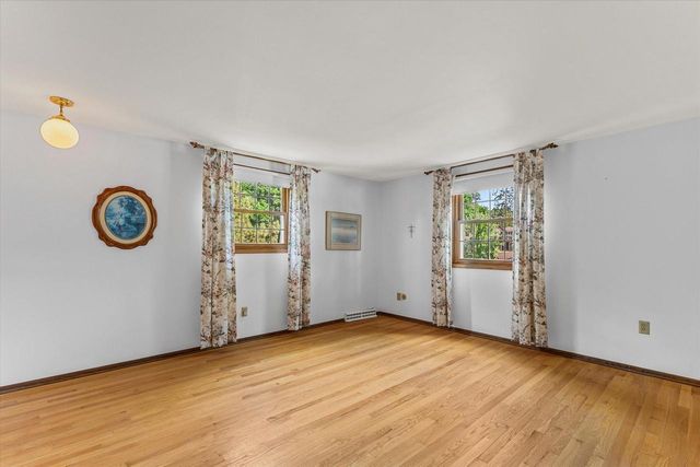 309 S University DRIVE, Waukesha, WI 53188