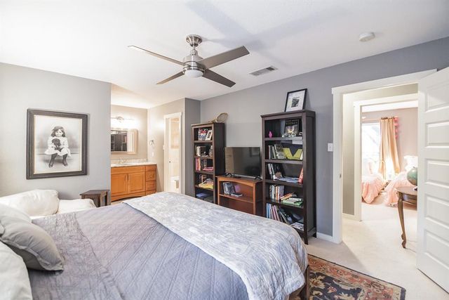 3214 Clawson RD B, Austin, TX 78704