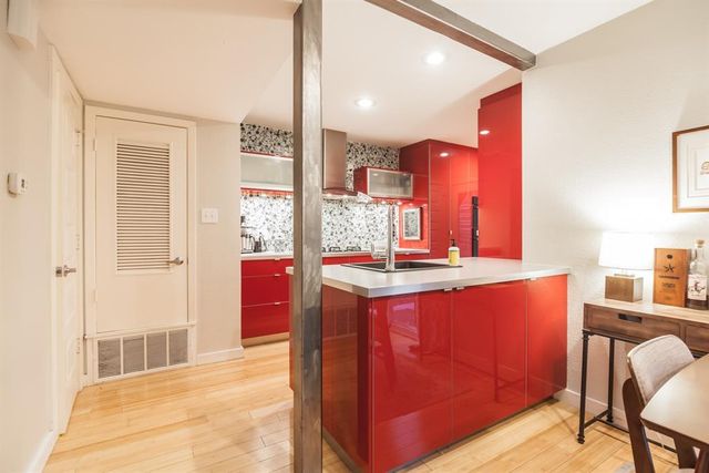 3214 Clawson RD B, Austin, TX 78704