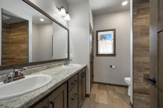 4073 BRUSSELS WAY, Green Bay, WI 54313