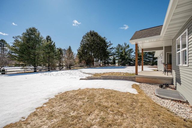 4073 BRUSSELS WAY, Green Bay, WI 54313