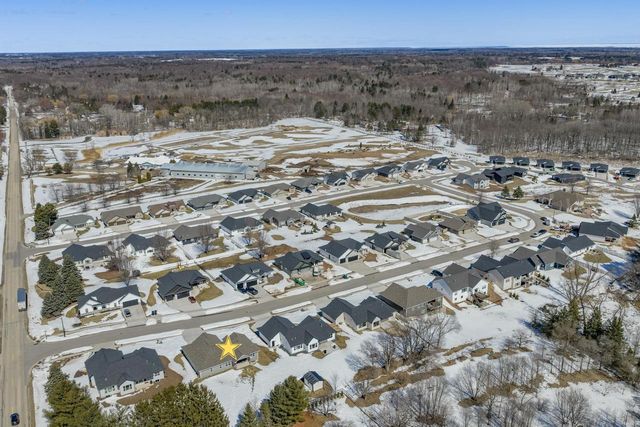 4073 BRUSSELS WAY, Green Bay, WI 54313