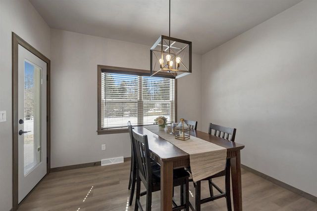 4073 BRUSSELS WAY, Green Bay, WI 54313