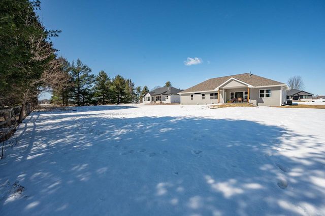 4073 BRUSSELS WAY, Green Bay, WI 54313