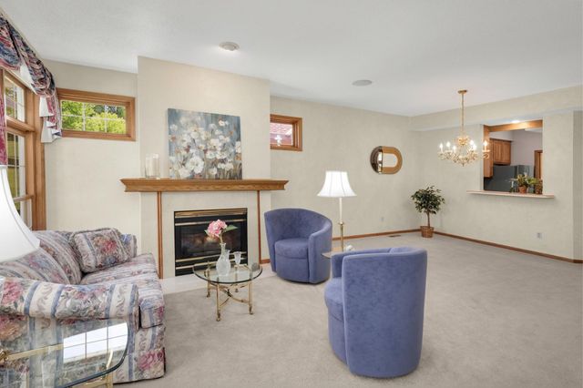 16270 Crystal Hills Drive, Lakeville, MN 55044