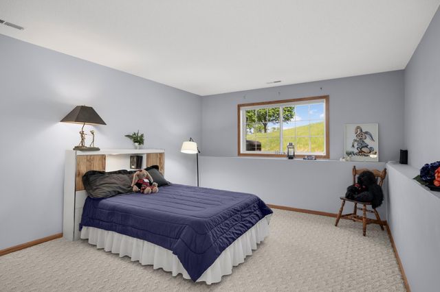 16270 Crystal Hills Drive, Lakeville, MN 55044