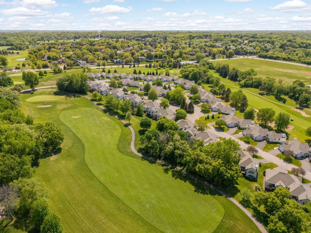16270 Crystal Hills Drive, Lakeville, MN 55044 — photo 4