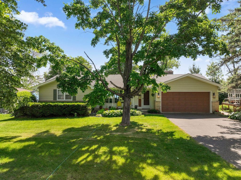 11835 302nd Street, Chisago City, MN 55013 — photo 2