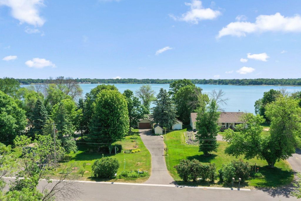 11835 302nd Street, Chisago City, MN 55013 — photo 4