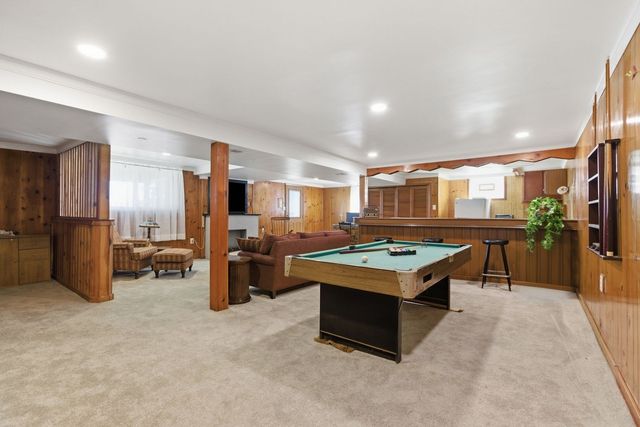 1540 Oneida Dr, Jefferson Hills, PA 15025