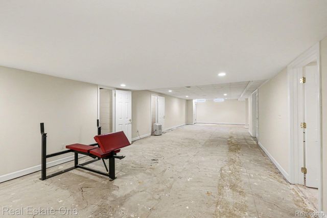 55689 Nocturne Court, Shelby Charter Township, MI 48316