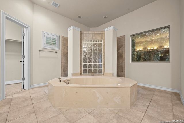 14041 Iron Horse, Helotes, TX 78023