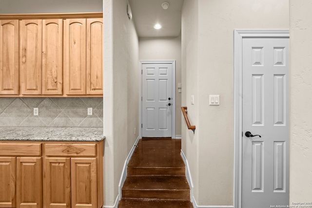 14041 Iron Horse, Helotes, TX 78023