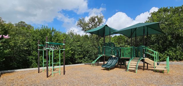 14041 Iron Horse, Helotes, TX 78023