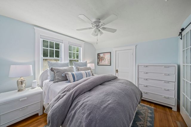 39 Holmes St, Braintree, MA 02184
