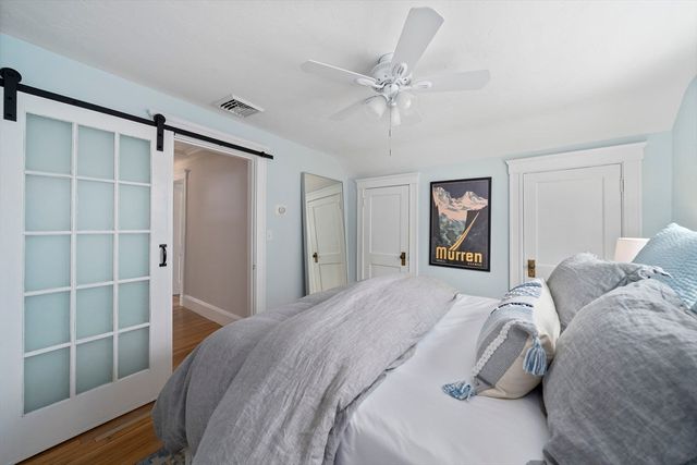 39 Holmes St, Braintree, MA 02184